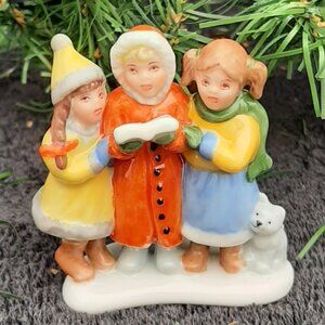 Hutschenreuther Porcelain Christmas 2.5" Figure Carolers  Advent Singers